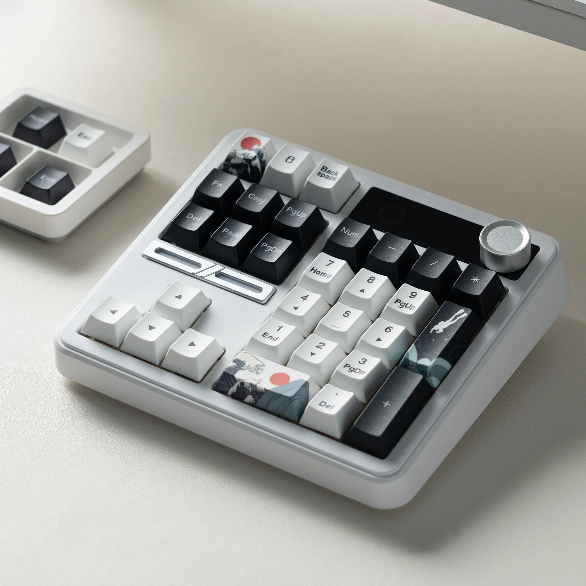 Womier SK30 Kanagawa Wireless Numpad Keyboard - Image 12